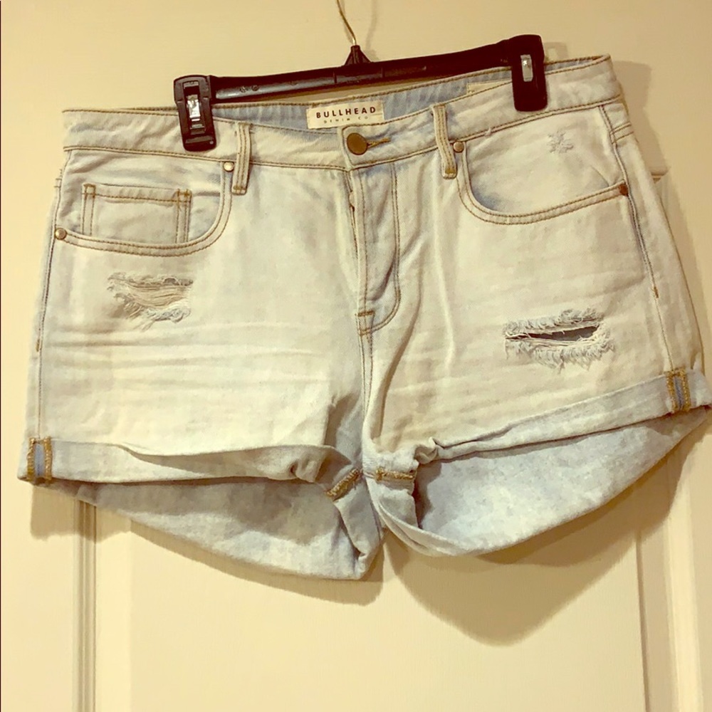 Bullhead shorts